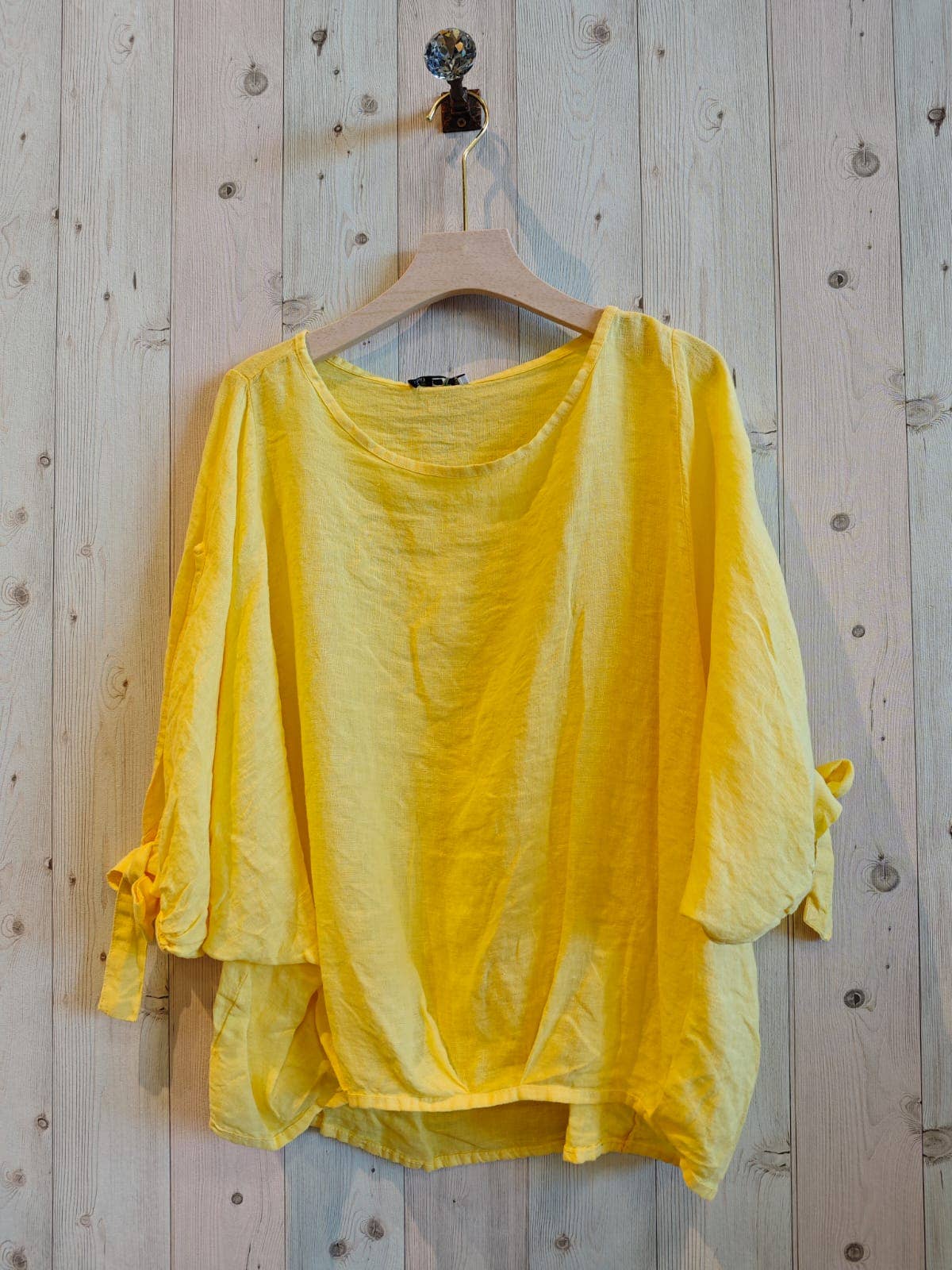 REF 11969 TIE SLEEVE BLOUSE
