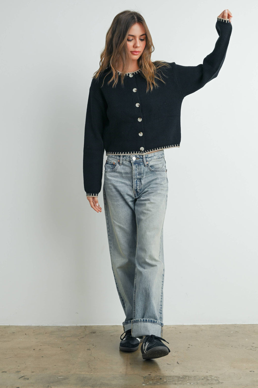 Women's Crewneck Cardigan Sweater - BMC7526