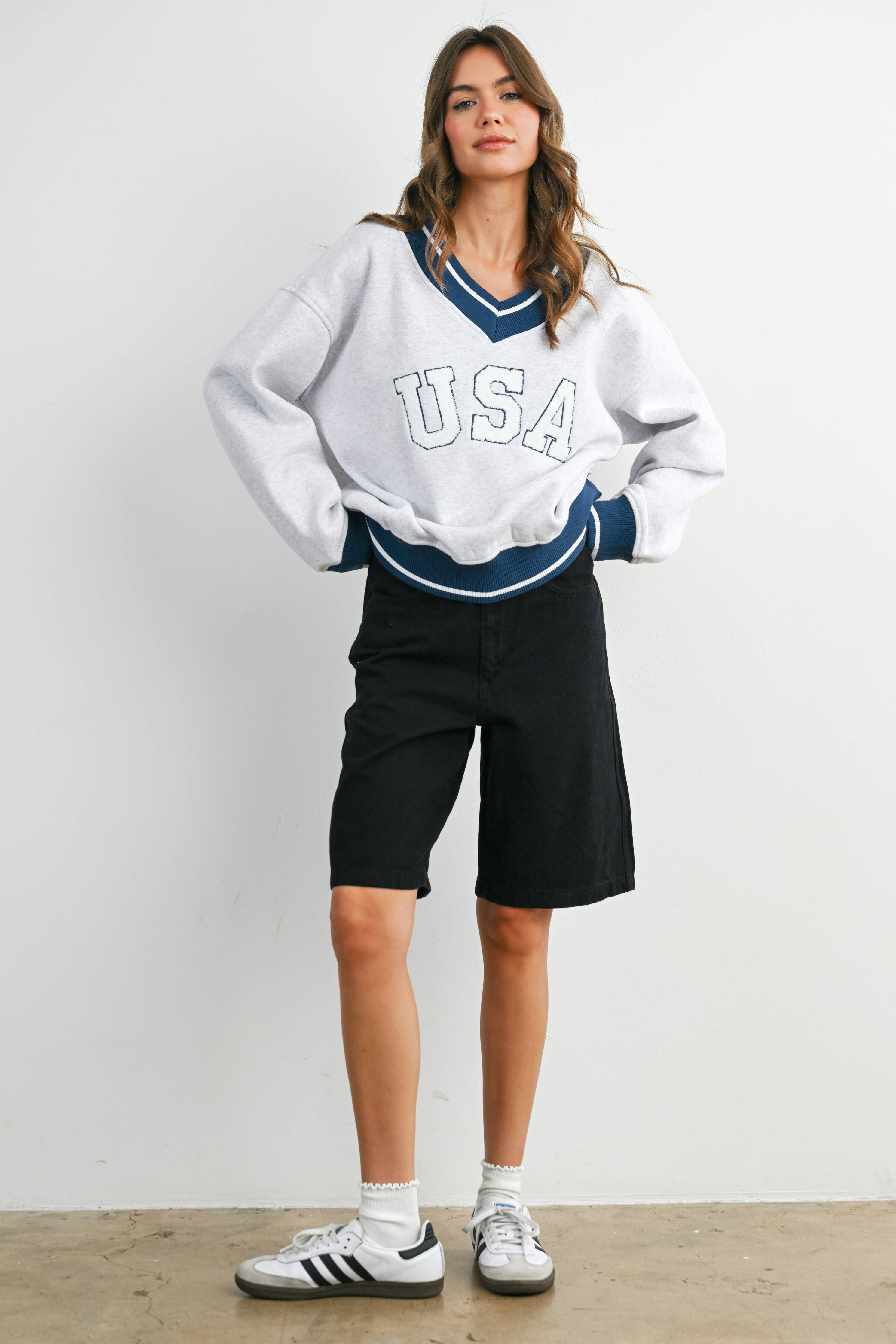 Crew Neck Graphic Long Sleeve Top - BMT7829