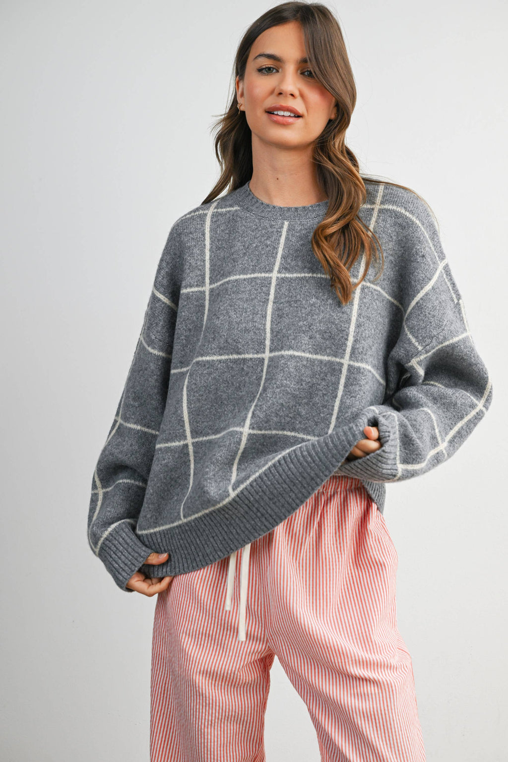 Checkered Crew Neck Knit Sweater - BMW8077