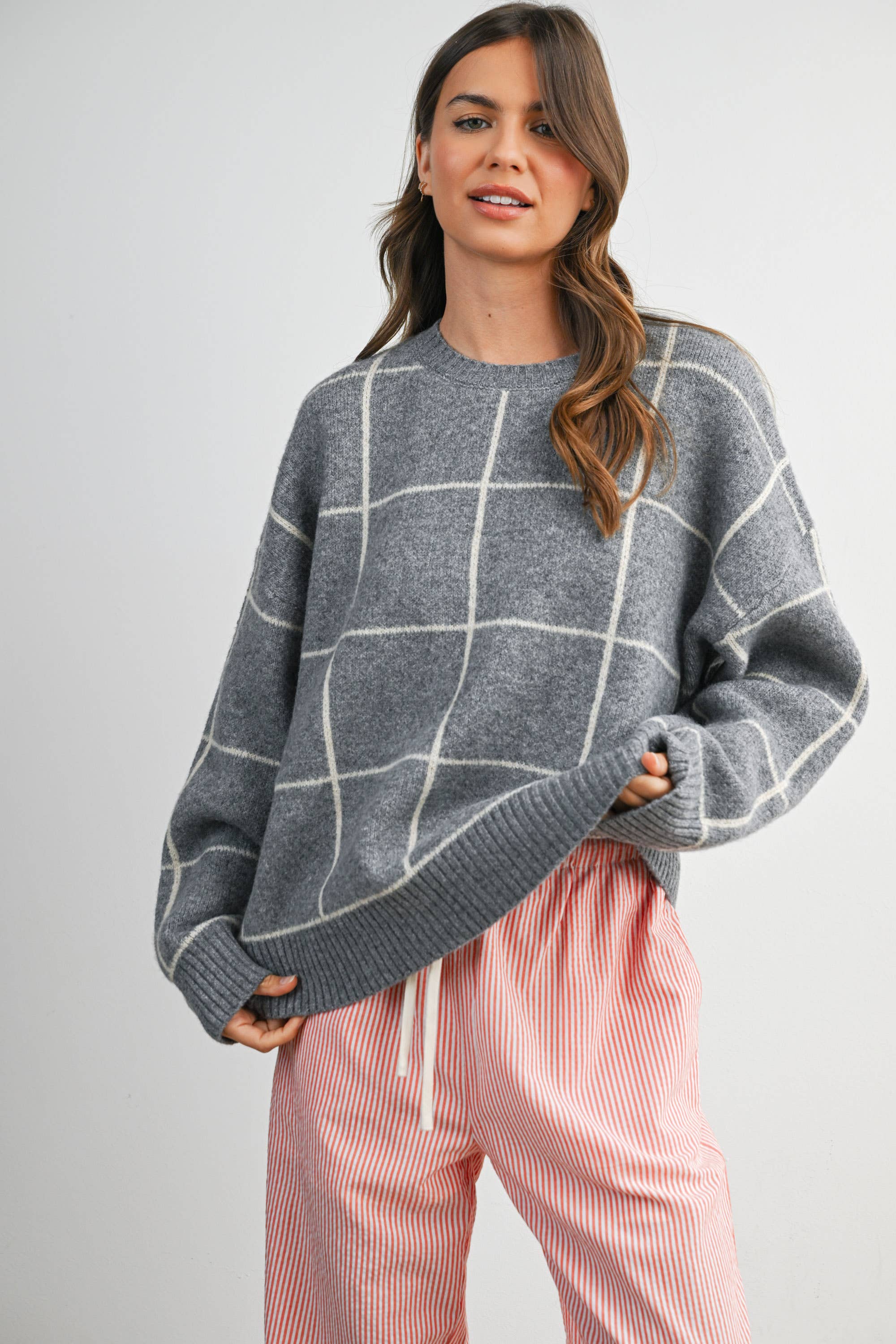Checkered Crew Neck Knit Sweater - BMW8077