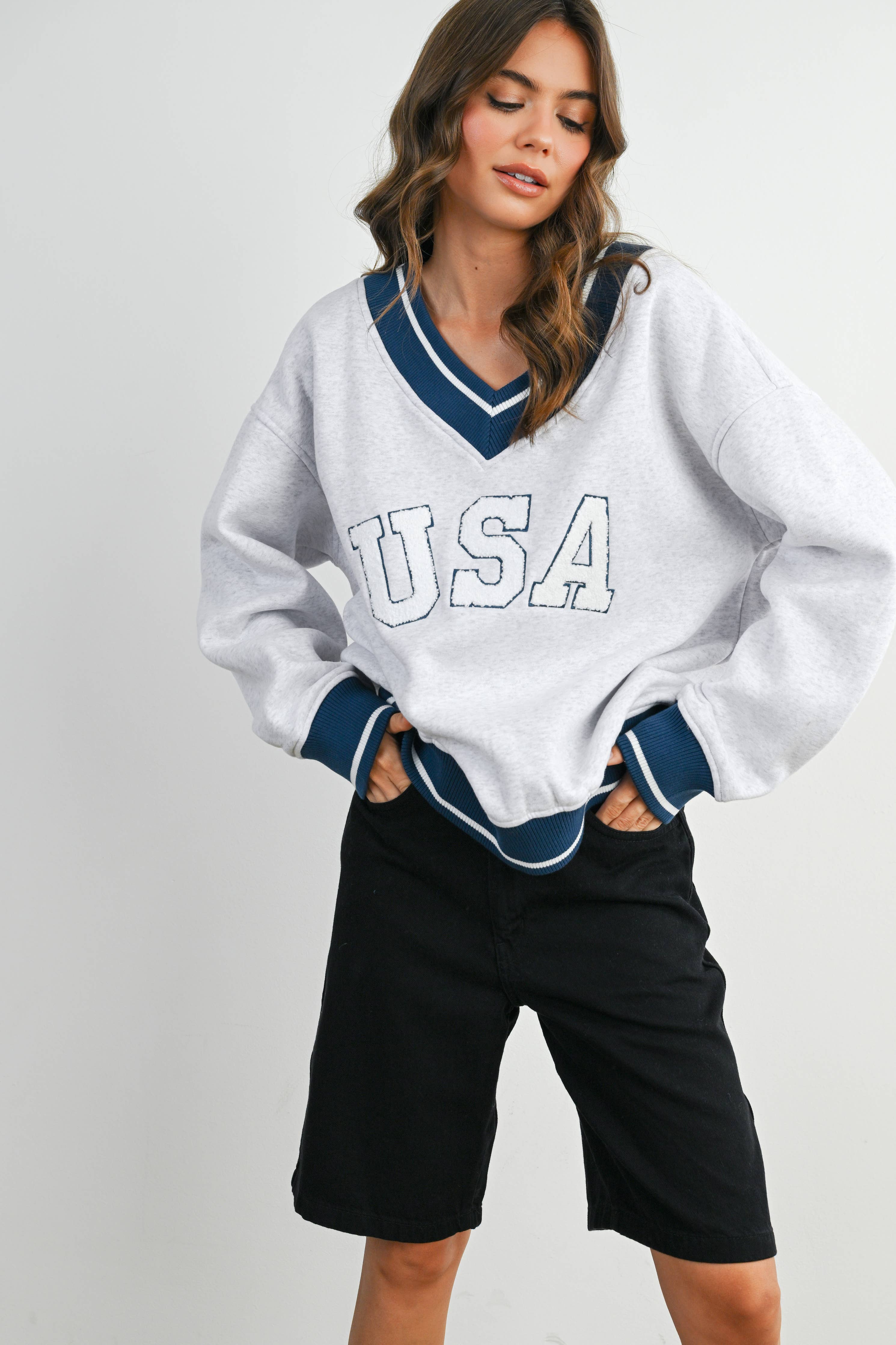 Crew Neck Graphic Long Sleeve Top - BMT7829