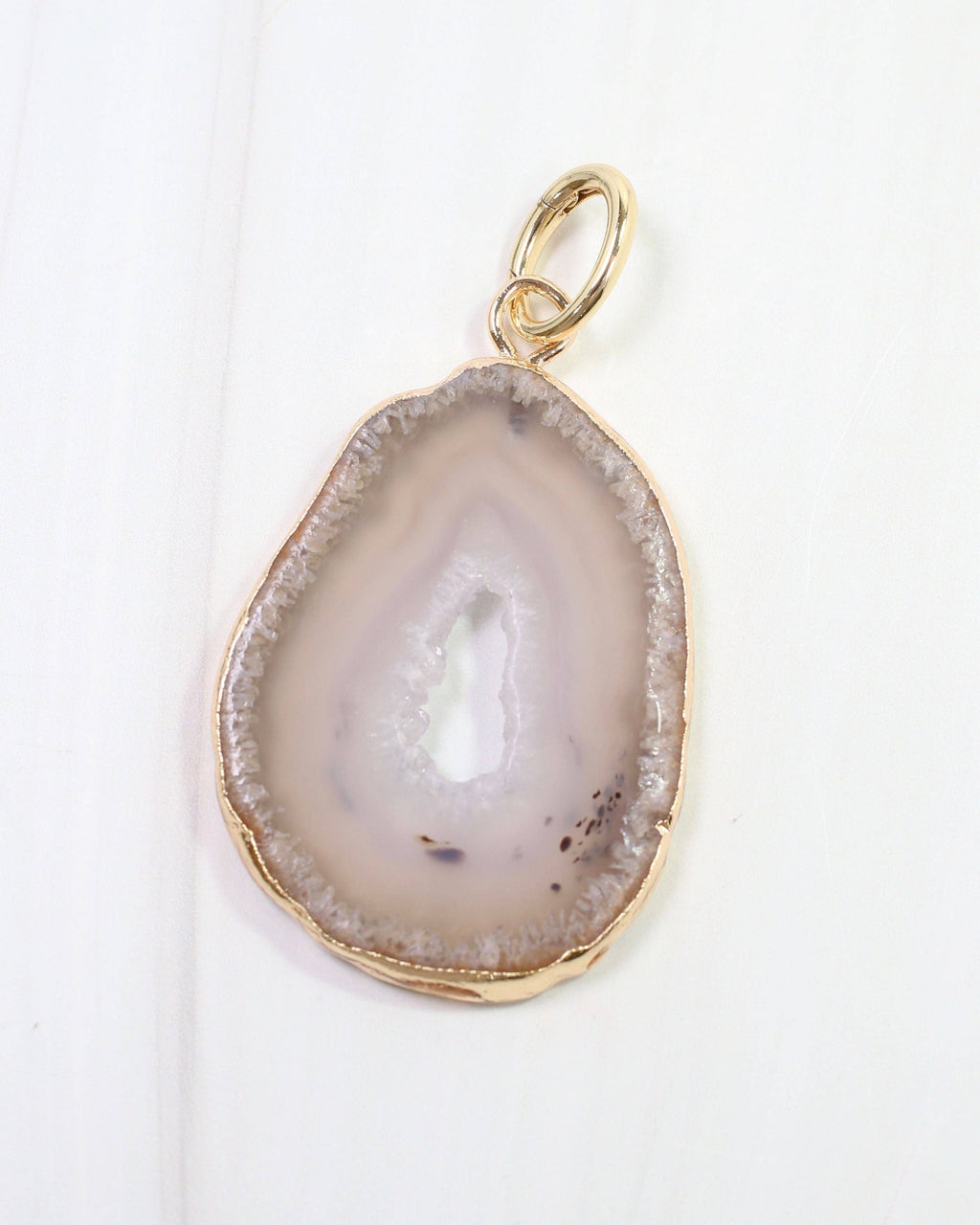 Antonio Agate Charm Gray