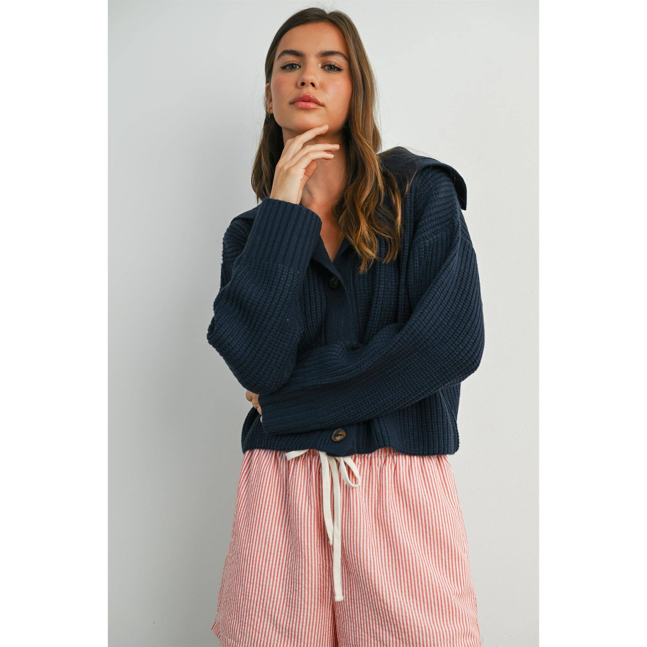 Knit Collared V-Neck Buttoned Long Sleeve Top - BMW7924