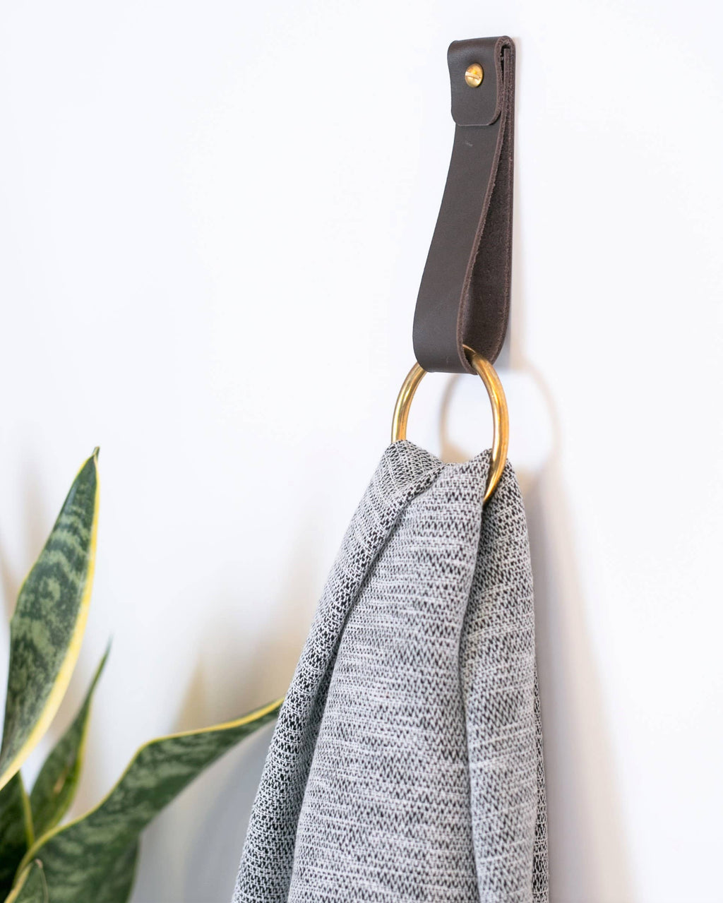 Medium Leather Towel Ring - Brass Finish [Round End]