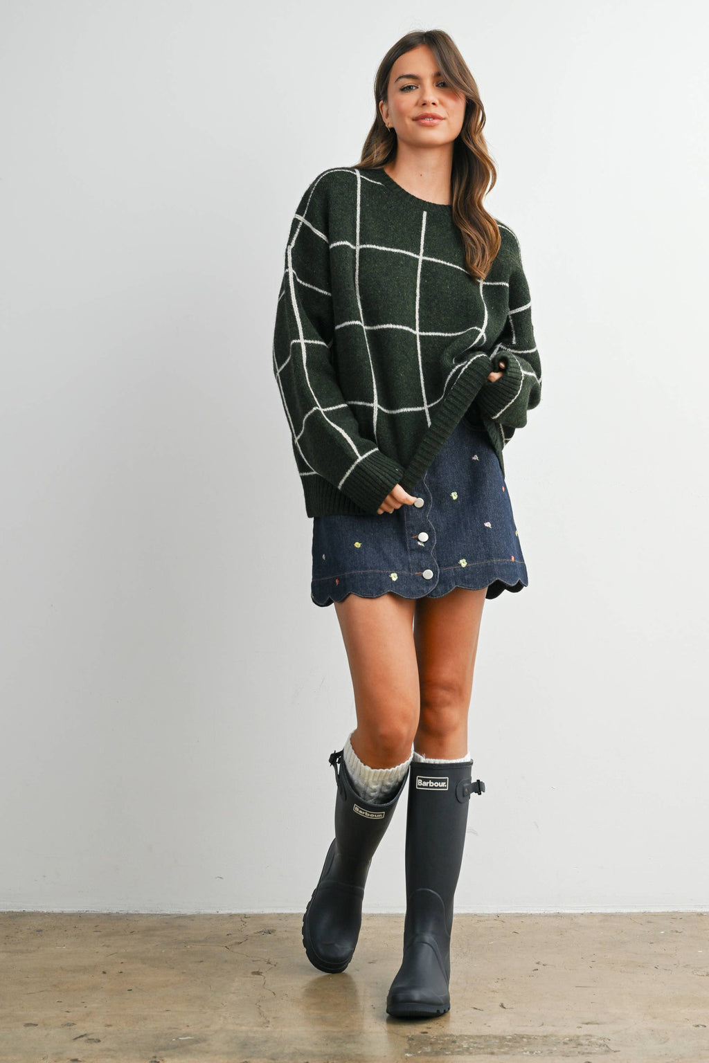 Checkered Crew Neck Knit Sweater - BMW8077