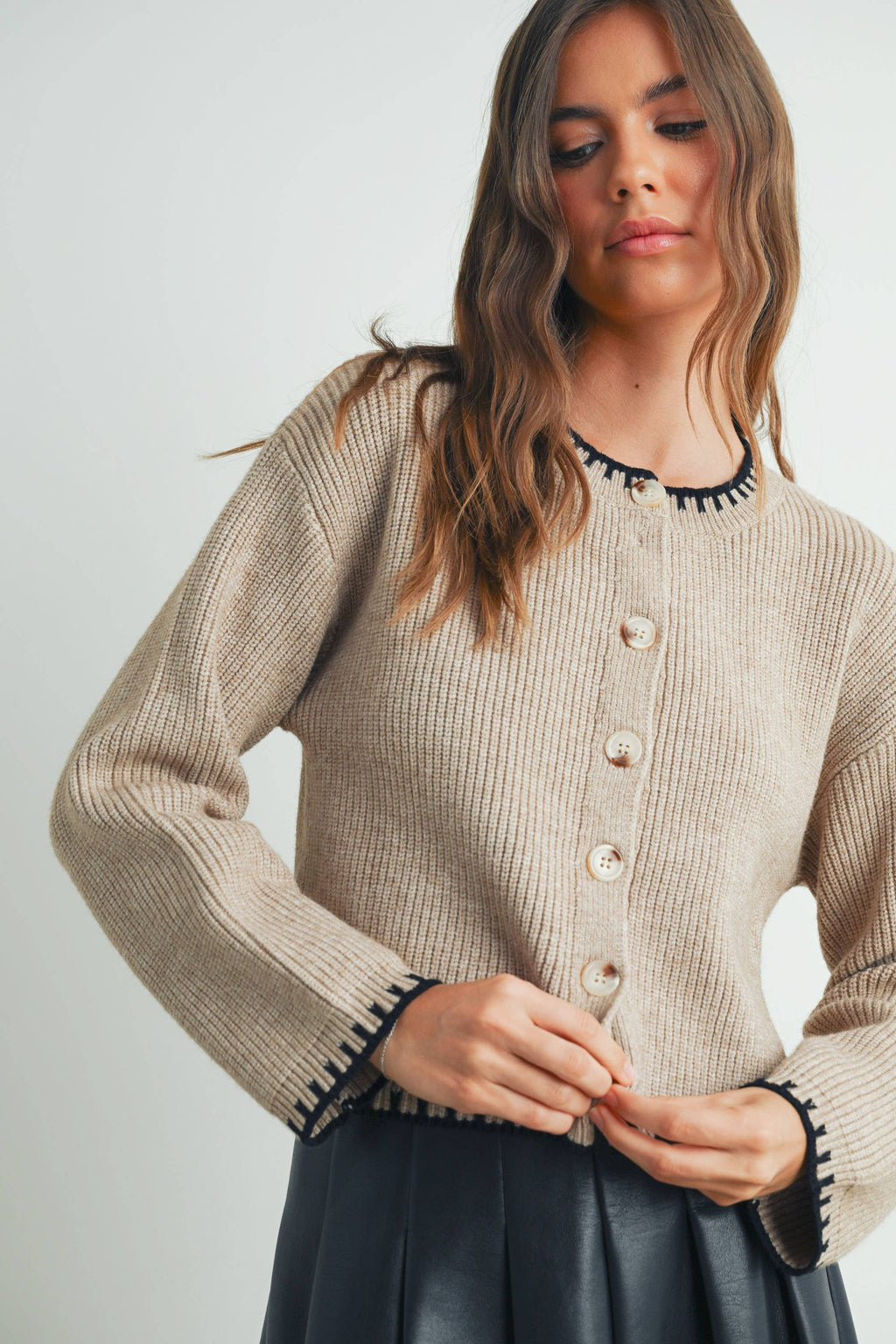 Women's Crewneck Cardigan Sweater - BMC7526