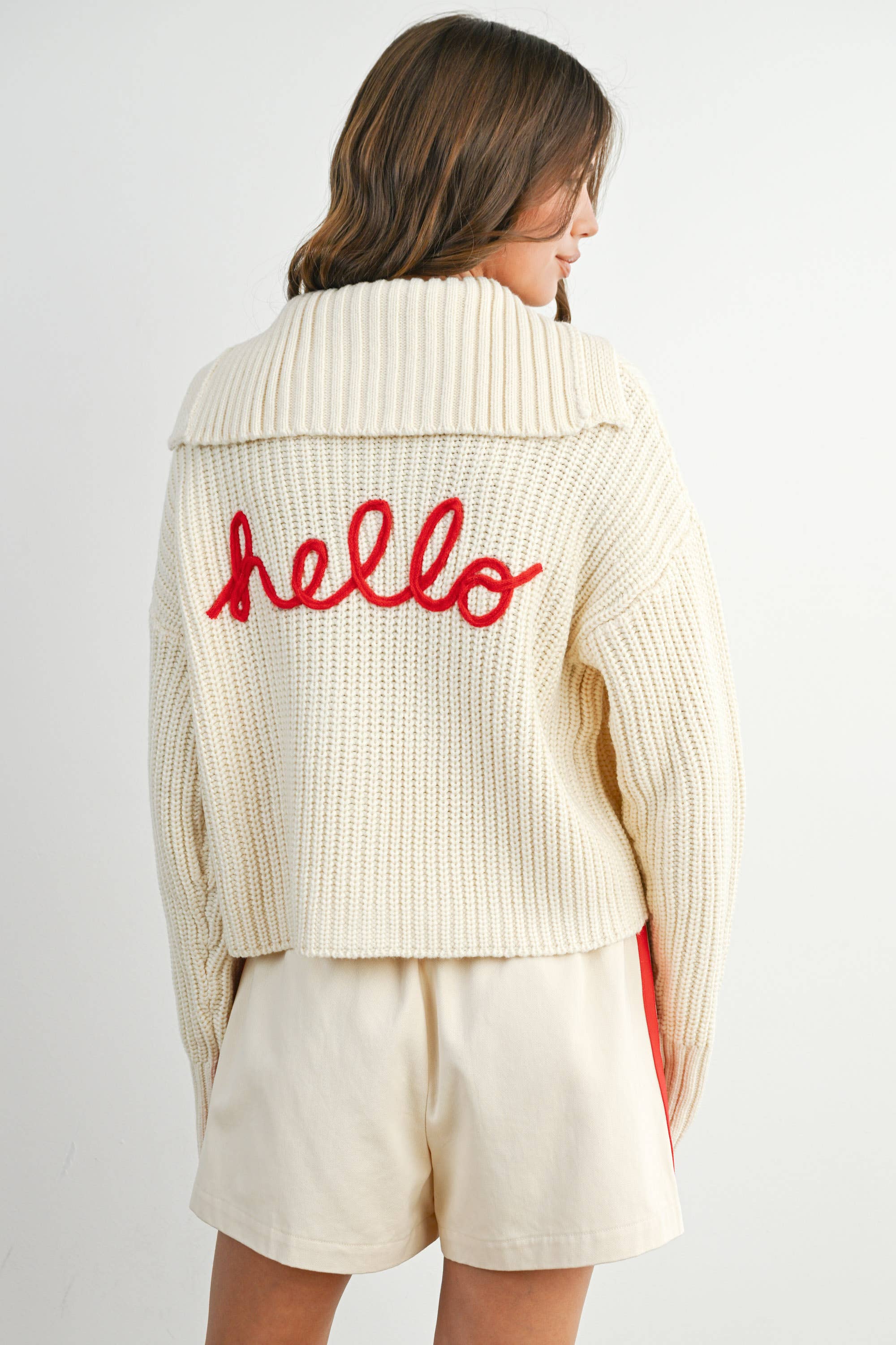 Knit Collared V-Neck Buttoned Long Sleeve Top - BMW7924