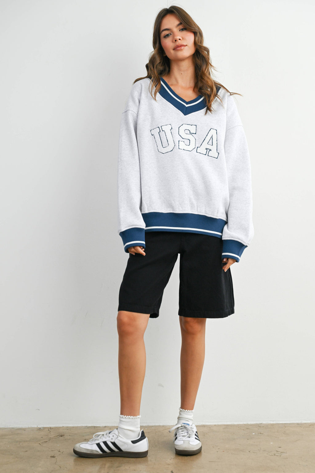 Crew Neck Graphic Long Sleeve Top - BMT7829