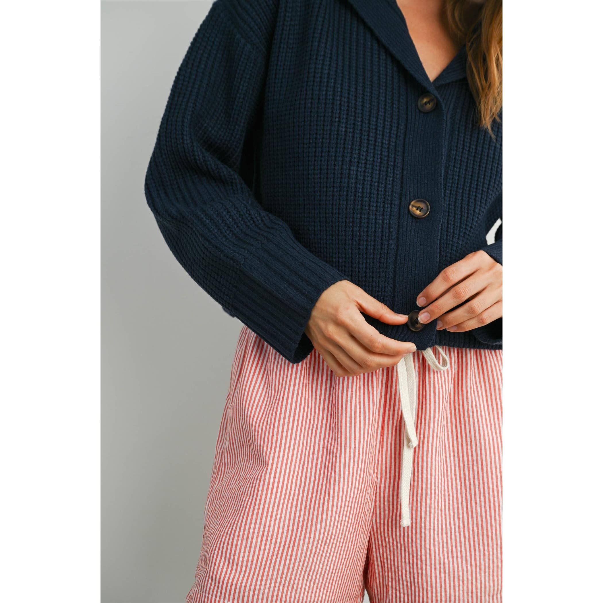 Knit Collared V-Neck Buttoned Long Sleeve Top - BMW7924