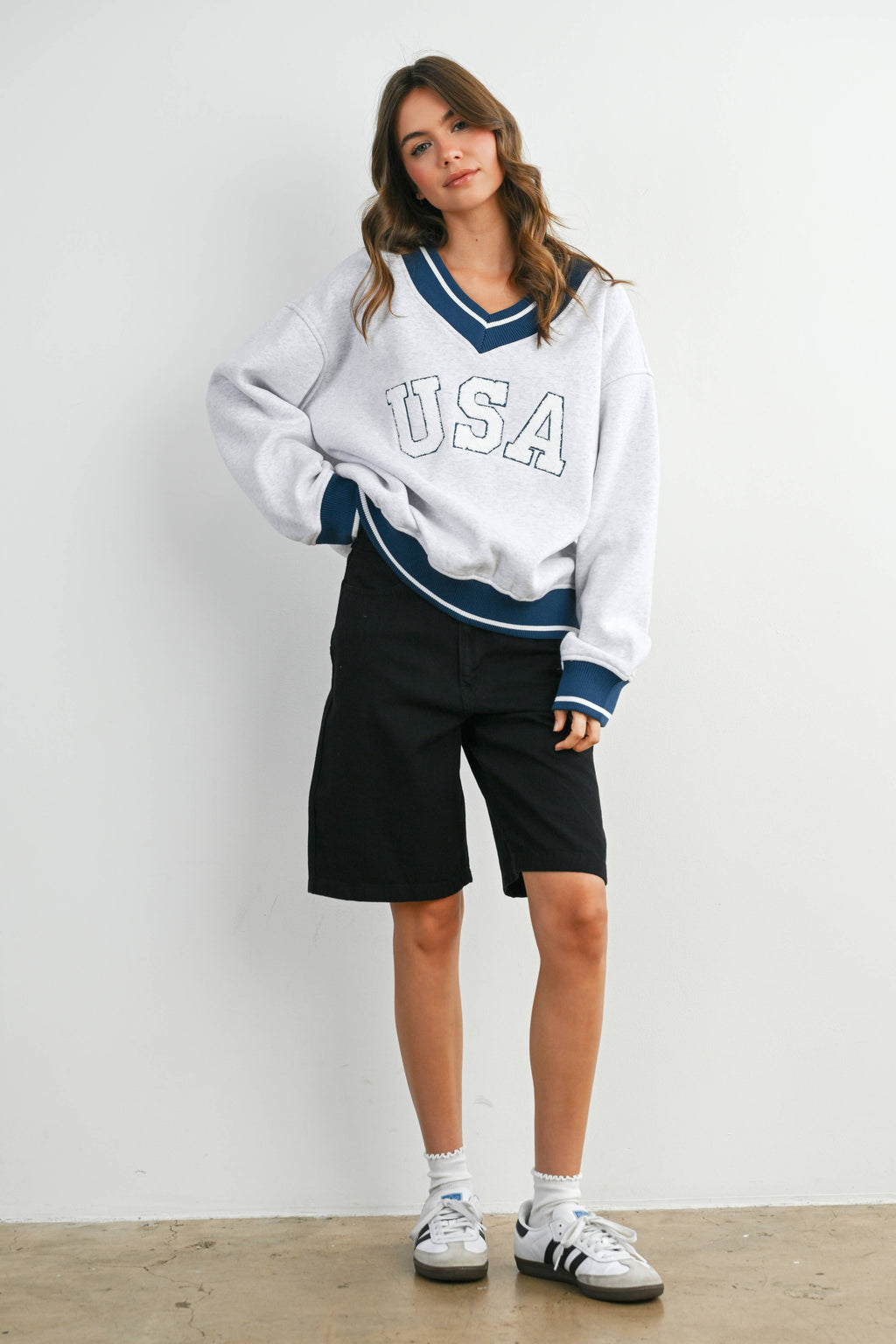 Crew Neck Graphic Long Sleeve Top - BMT7829