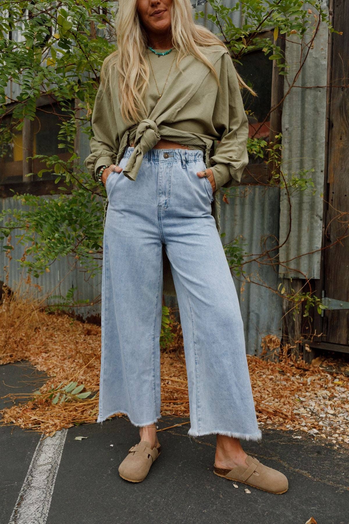 Simply You Wide Leg Jeans - Light Wash