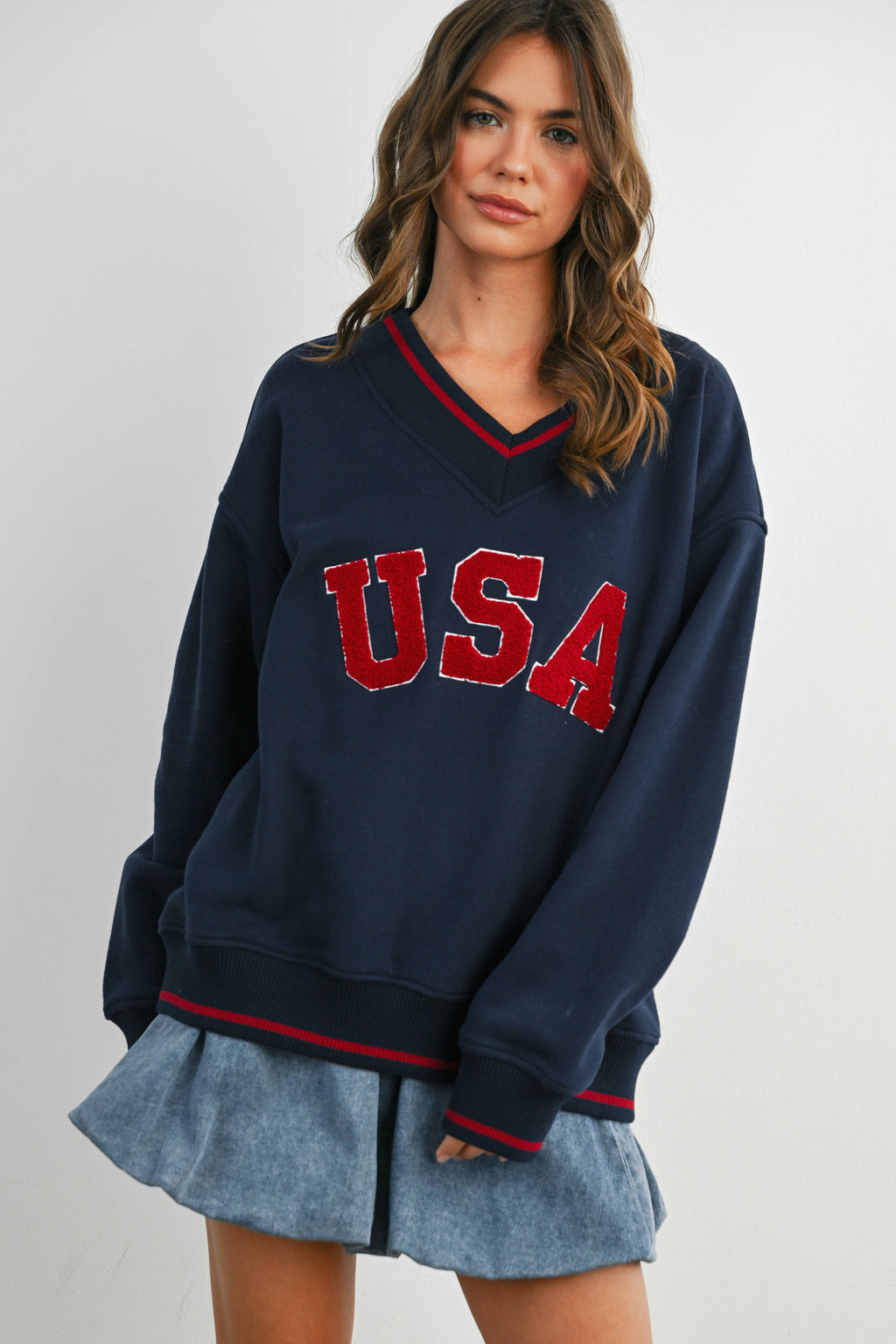 Crew Neck Graphic Long Sleeve Top - BMT7829