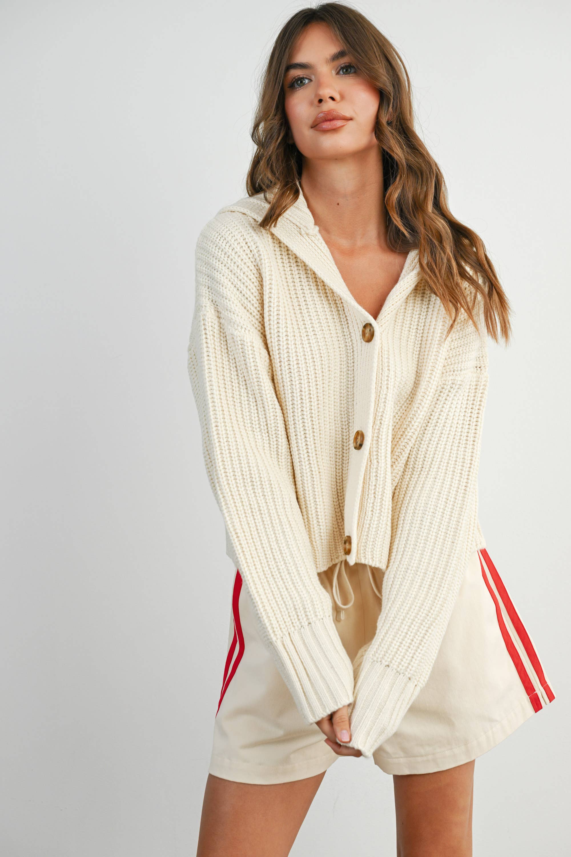 Knit Collared V-Neck Buttoned Long Sleeve Top - BMW7924