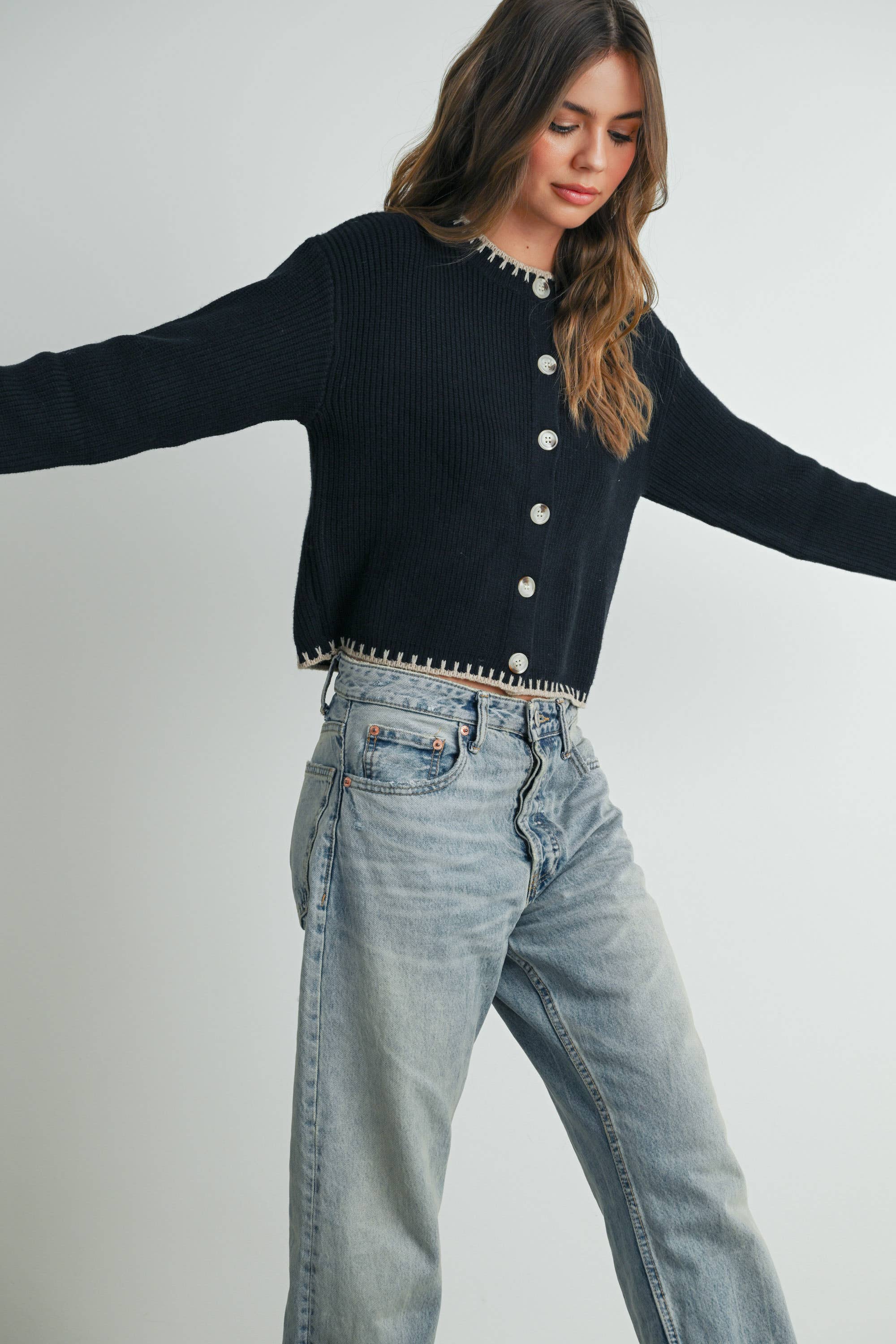 Women's Crewneck Cardigan Sweater - BMC7526