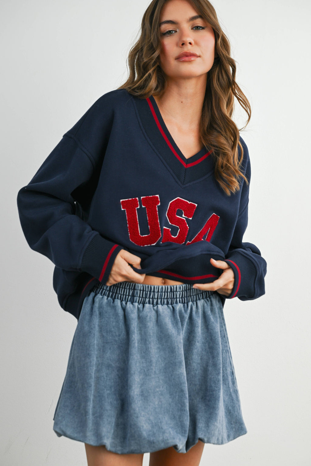 Crew Neck Graphic Long Sleeve Top - BMT7829
